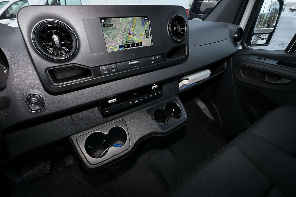 Mercedes-Benz Sprinter 2024