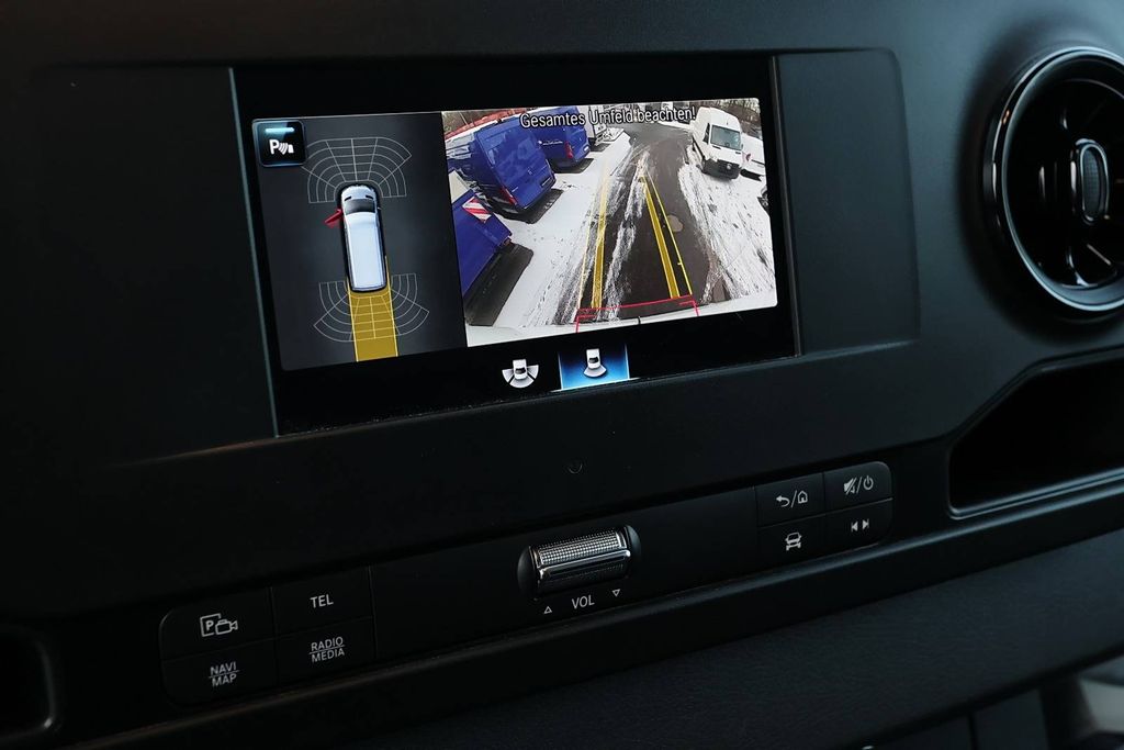 Mercedes-Benz Sprinter 2024