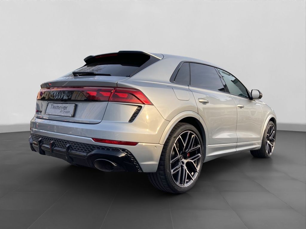 Audi RSQ8 2025