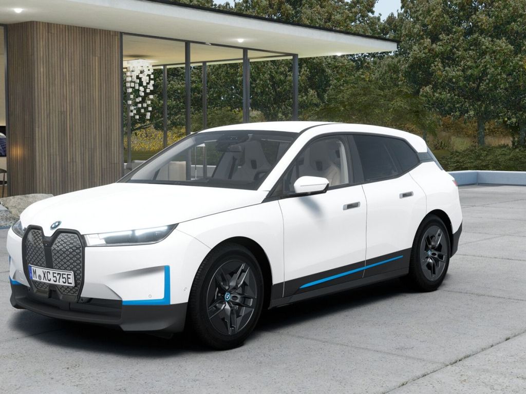 BMW iX 2023
