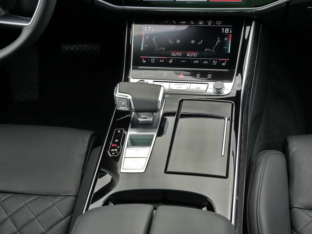 Audi A8 2025