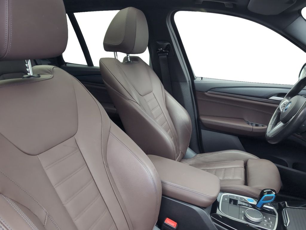 BMW iX3 2022