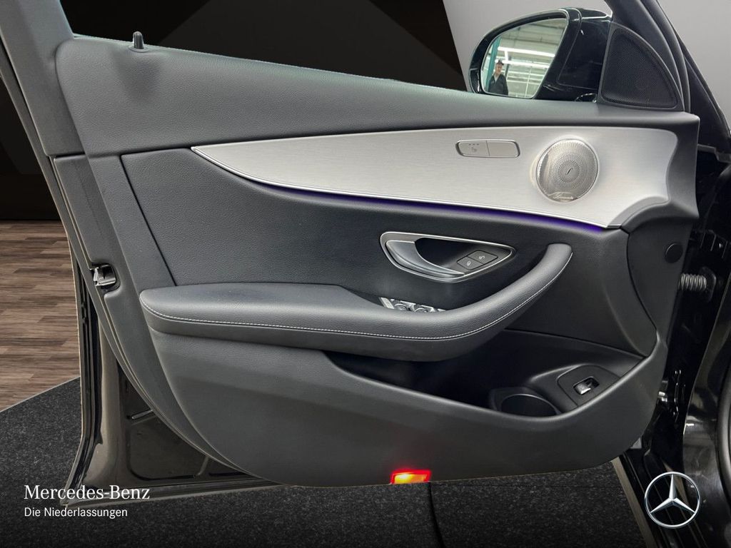 Mercedes-Benz E 300 2021
