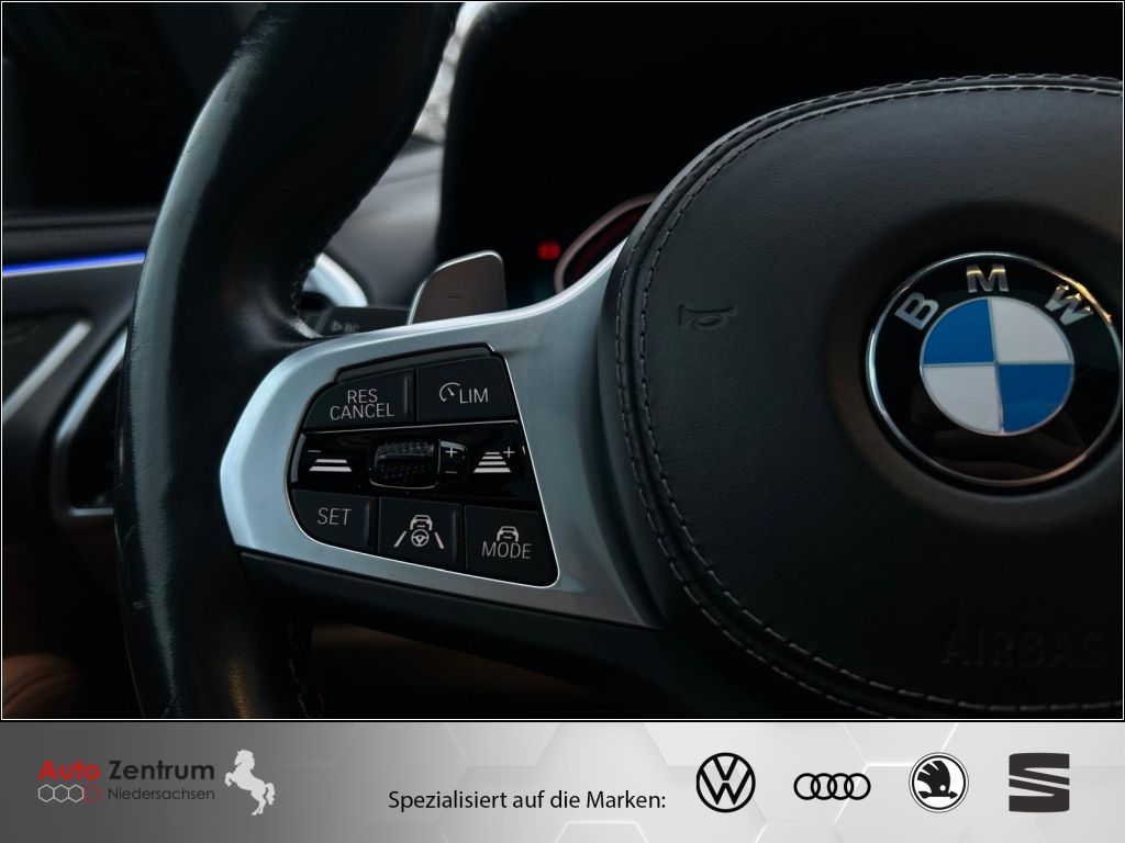 BMW M850 2022