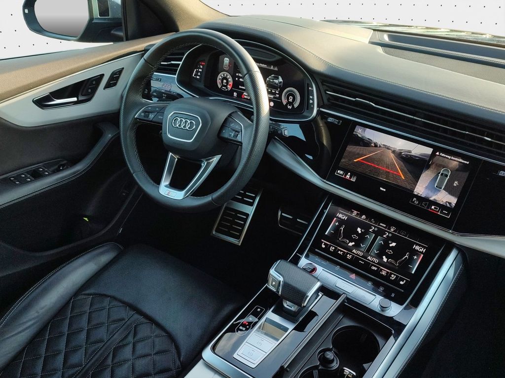 Audi SQ8 2023