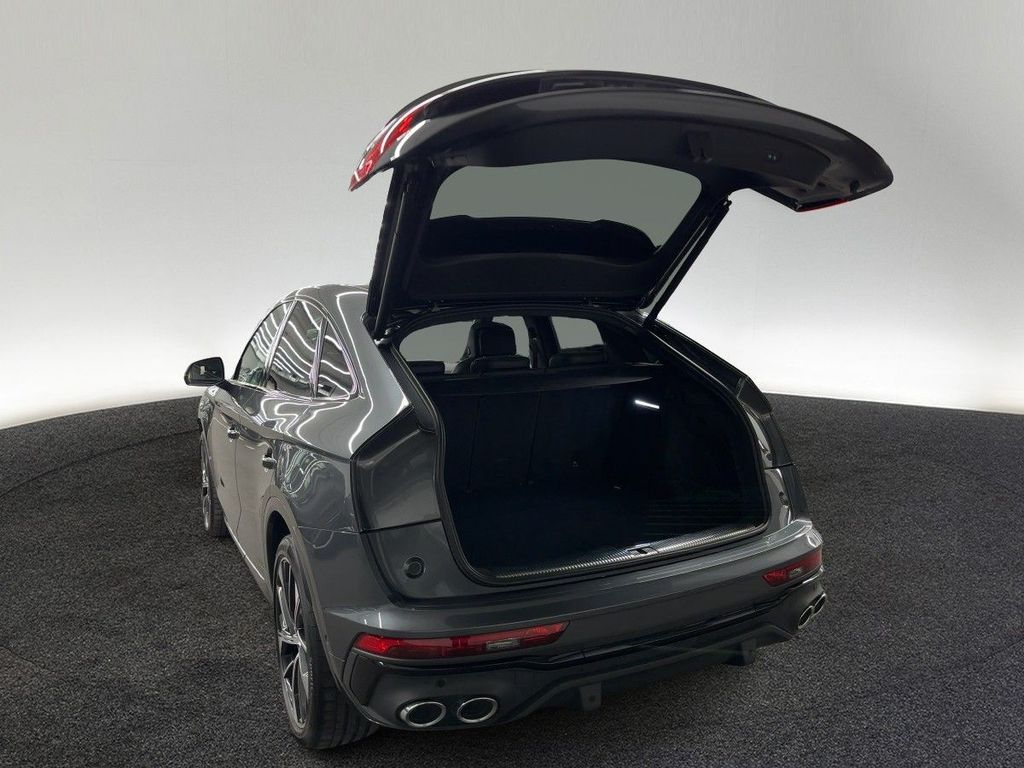 Audi SQ5 2022