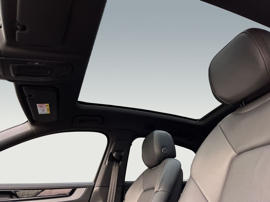 Porsche Cayenne 2024