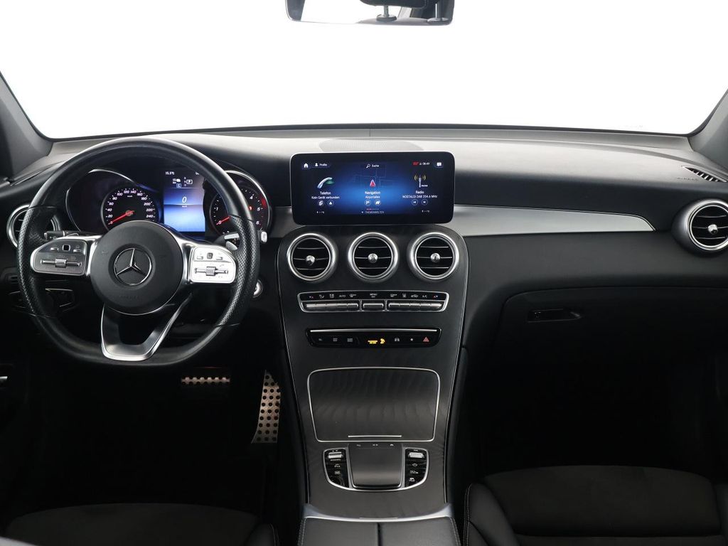 Mercedes-Benz GLC 300 2022