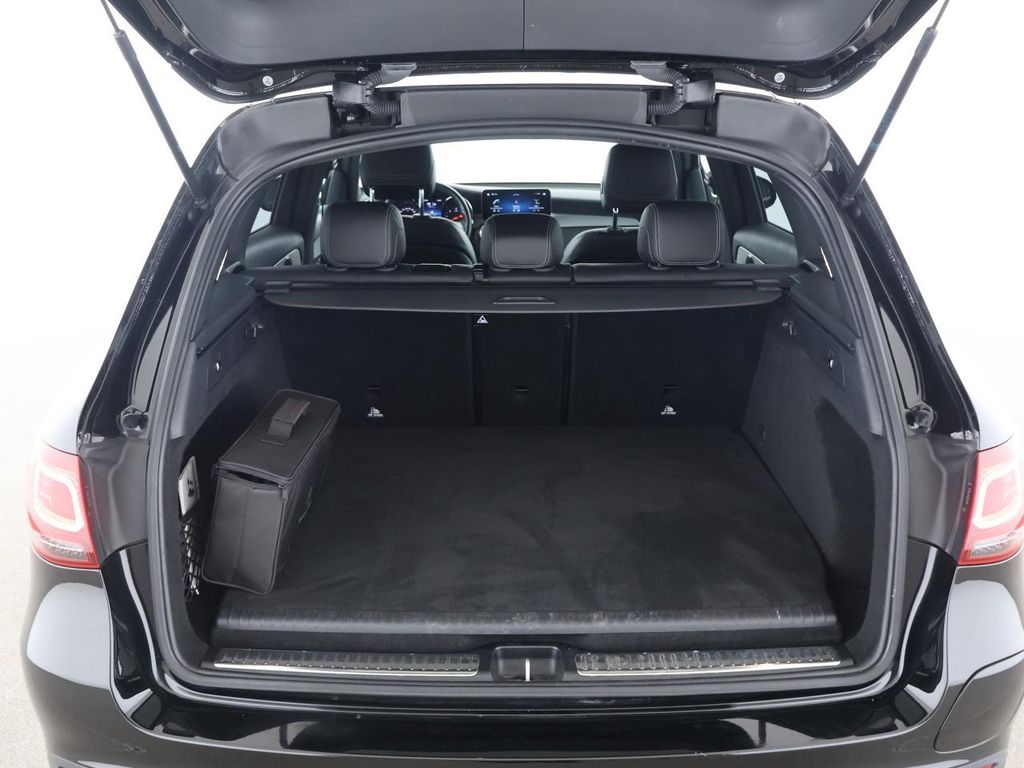 Mercedes-Benz GLC 300 2022