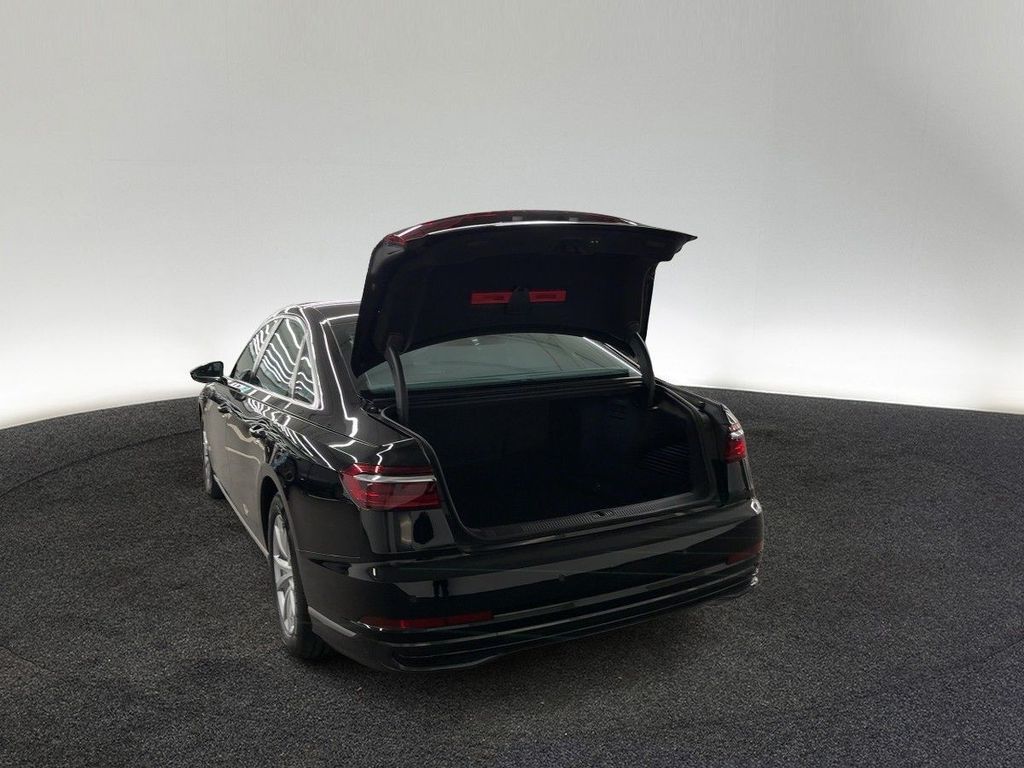 Audi A8 2024