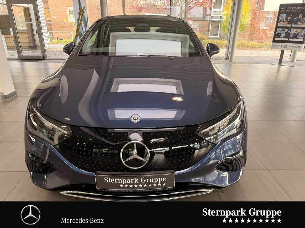 Mercedes-Benz EQE 2024