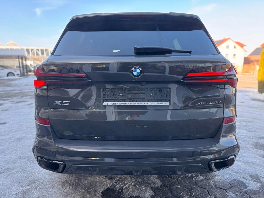 BMW X5 2025