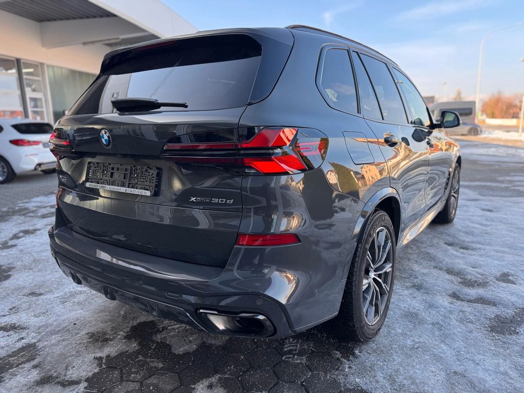BMW X5 2025