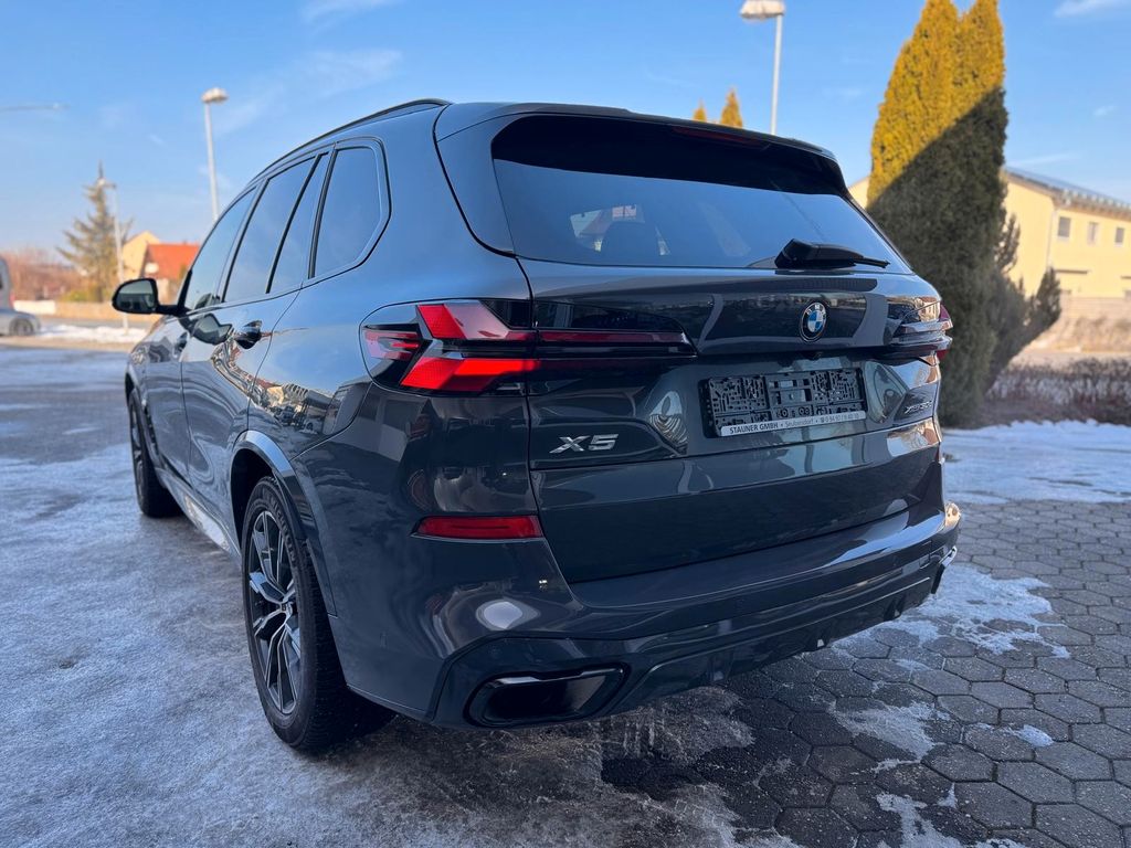 BMW X5 2025