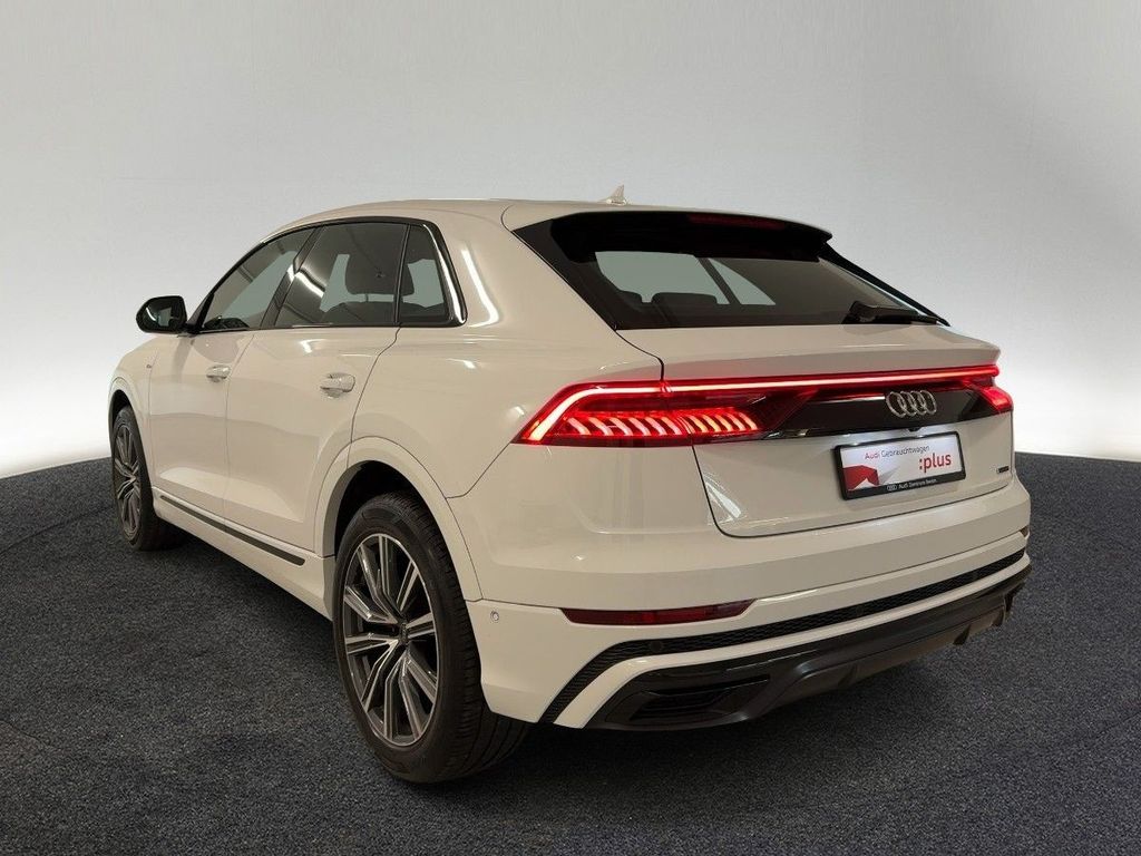 Audi Q8 2022