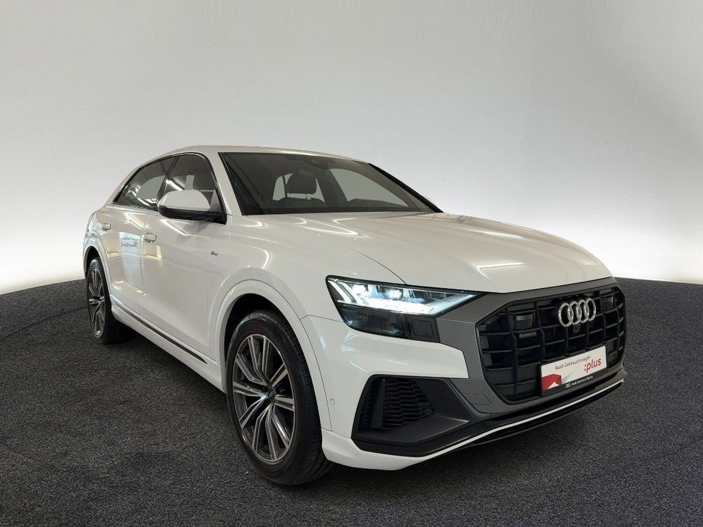 Audi Q8 2022
