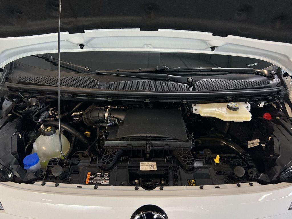 Volkswagen T7 Transporter
