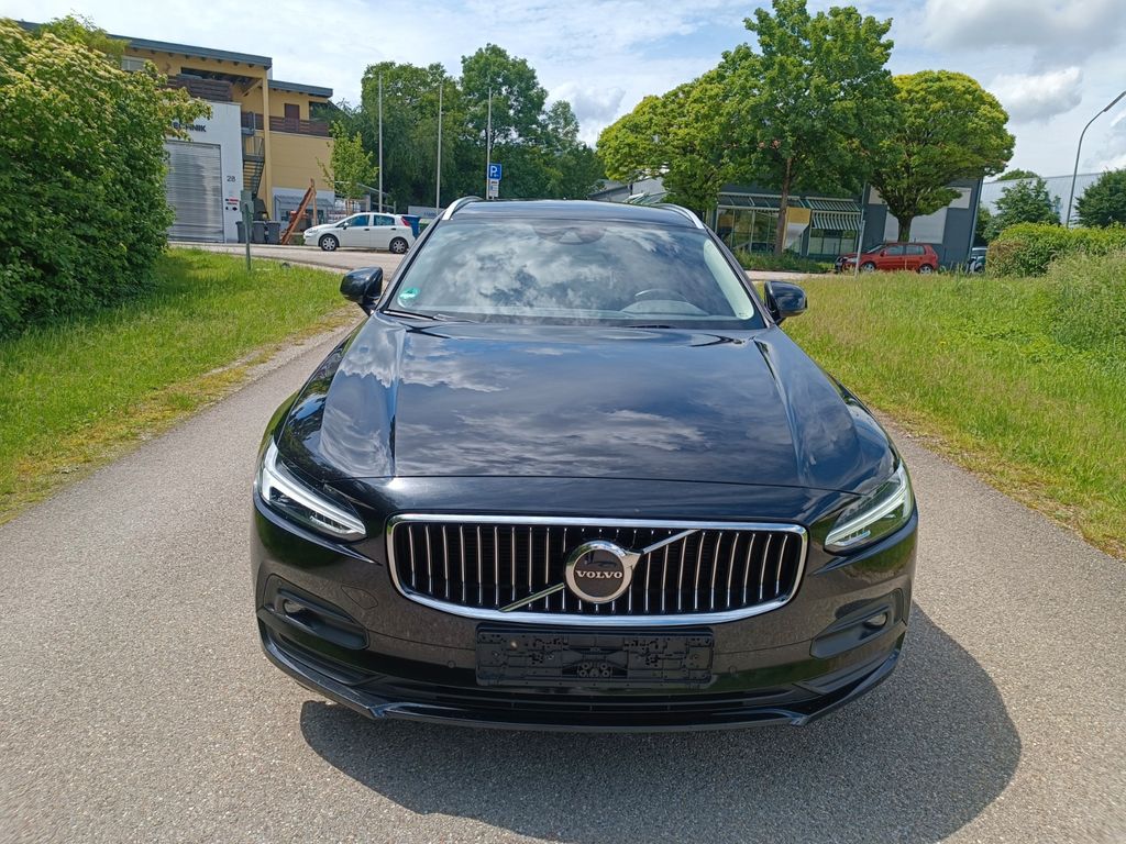 Volvo V90 2021