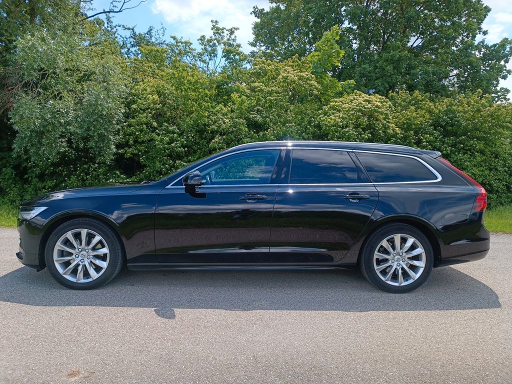 Volvo V90 2021