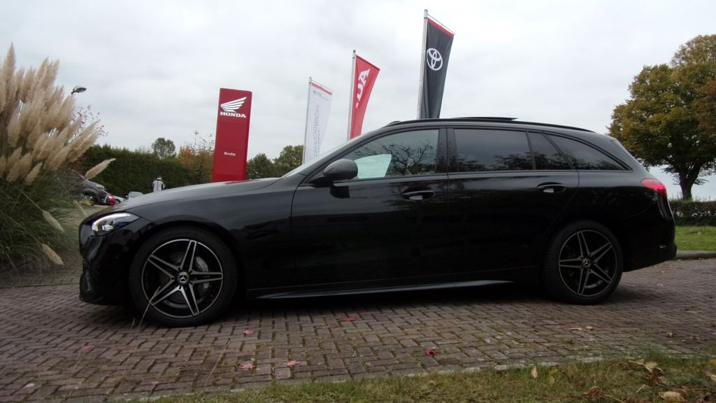 Mercedes-Benz C 220 2025