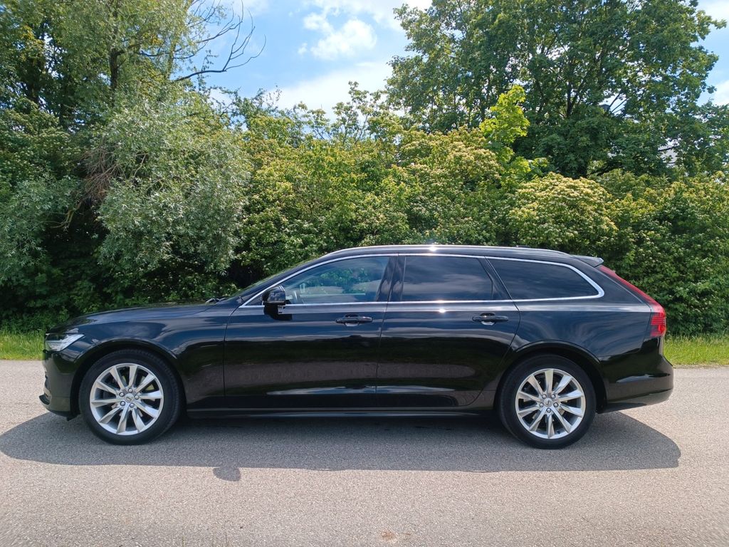Volvo V90 2021