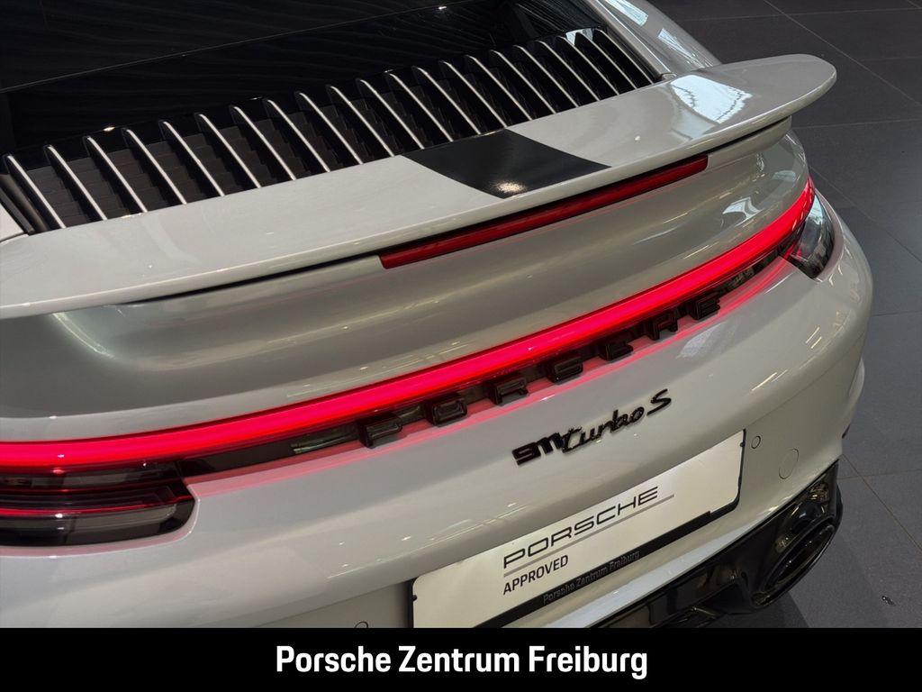 Porsche 992 2023