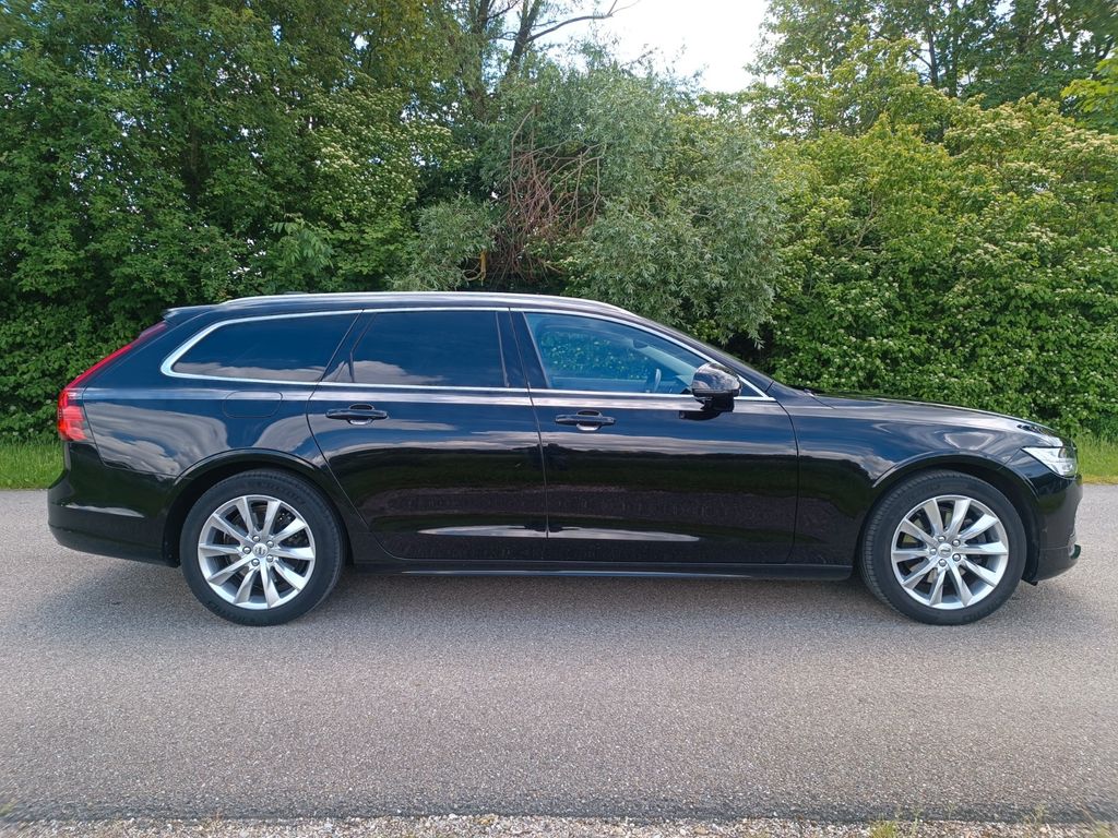 Volvo V90 2021