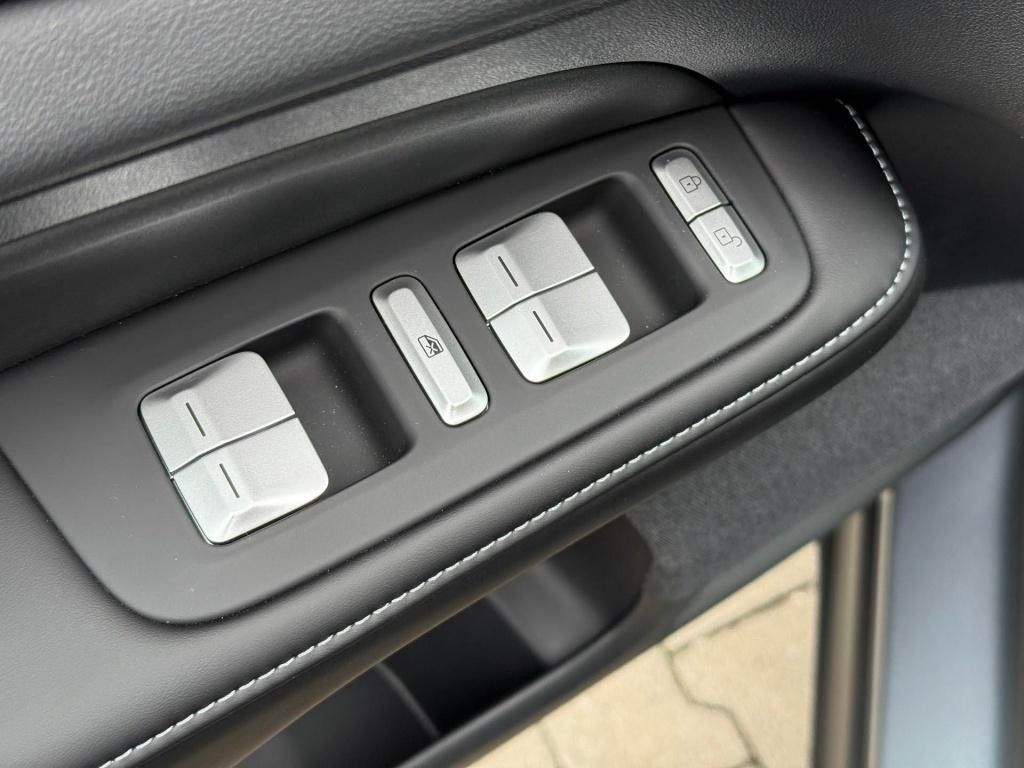 XPENG G6