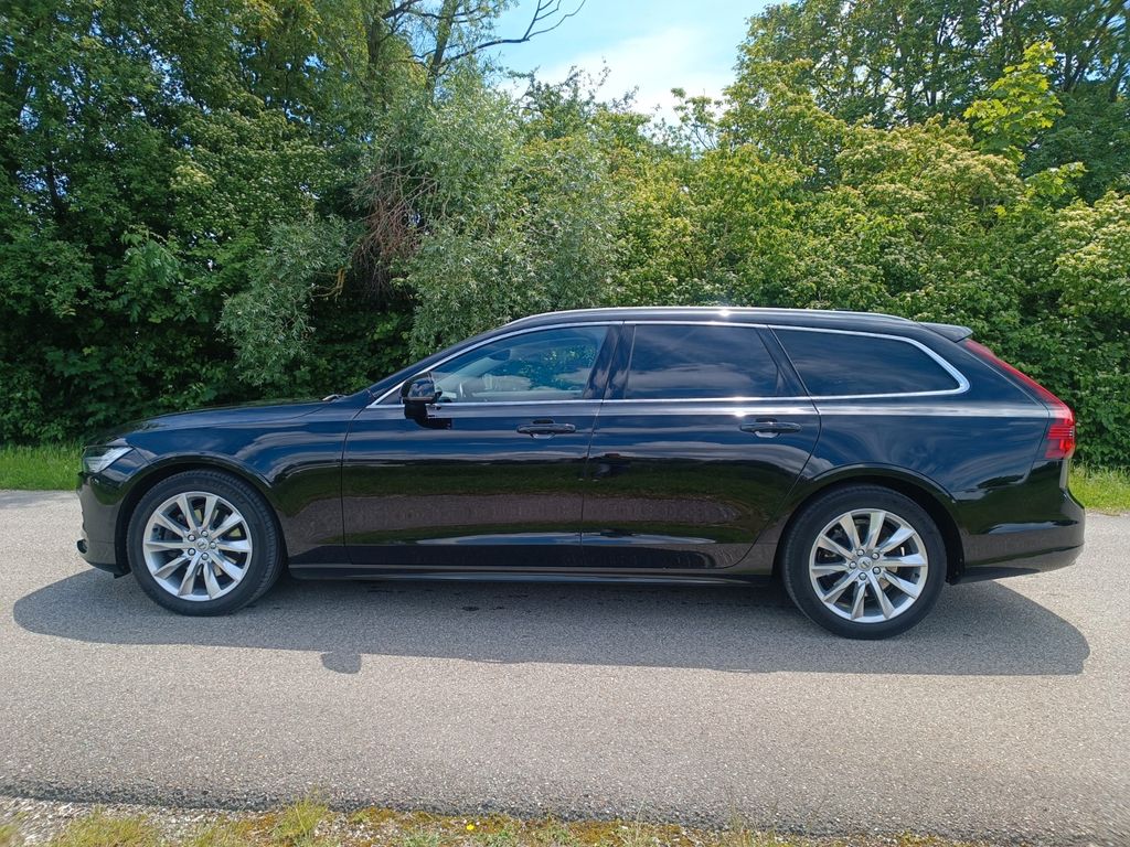 Volvo V90 2021