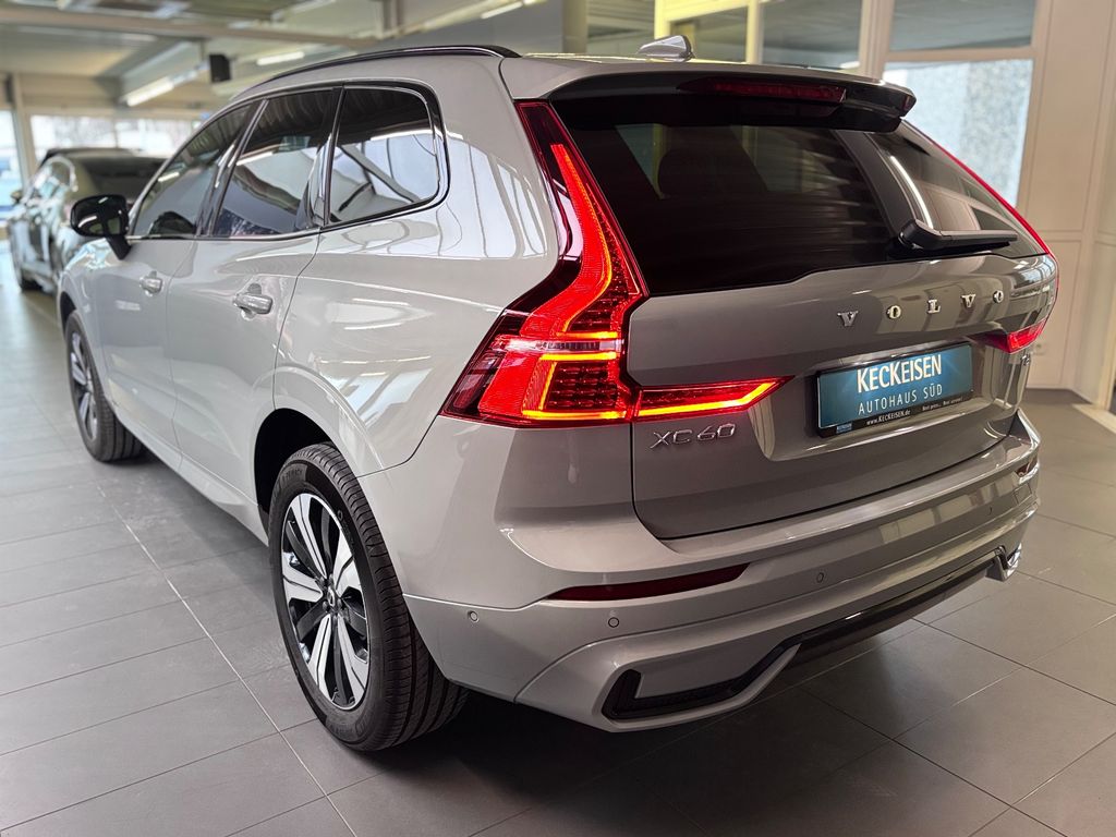 Volvo XC60 2025