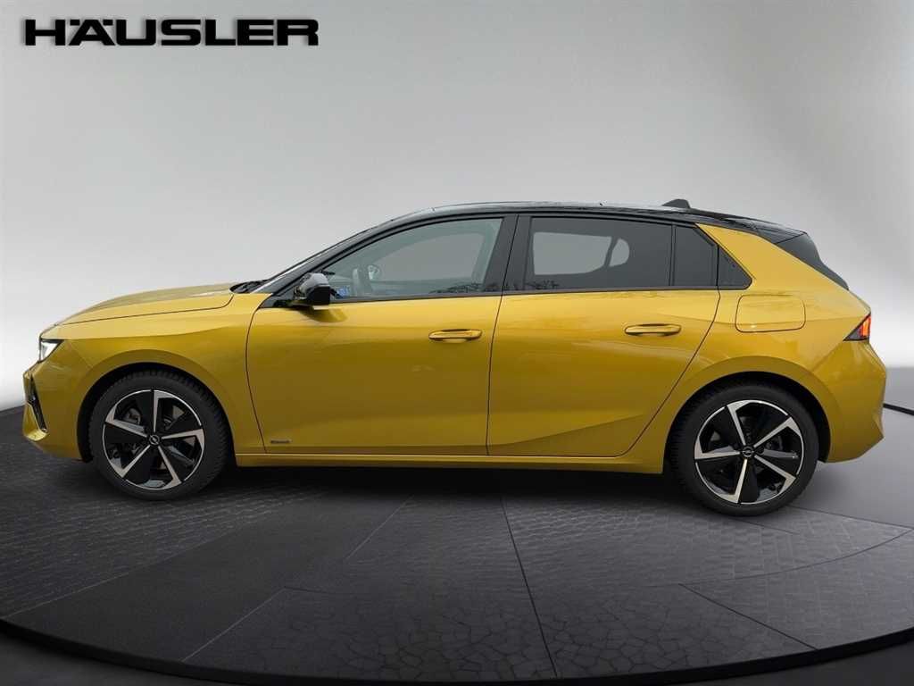Opel Astra 2022