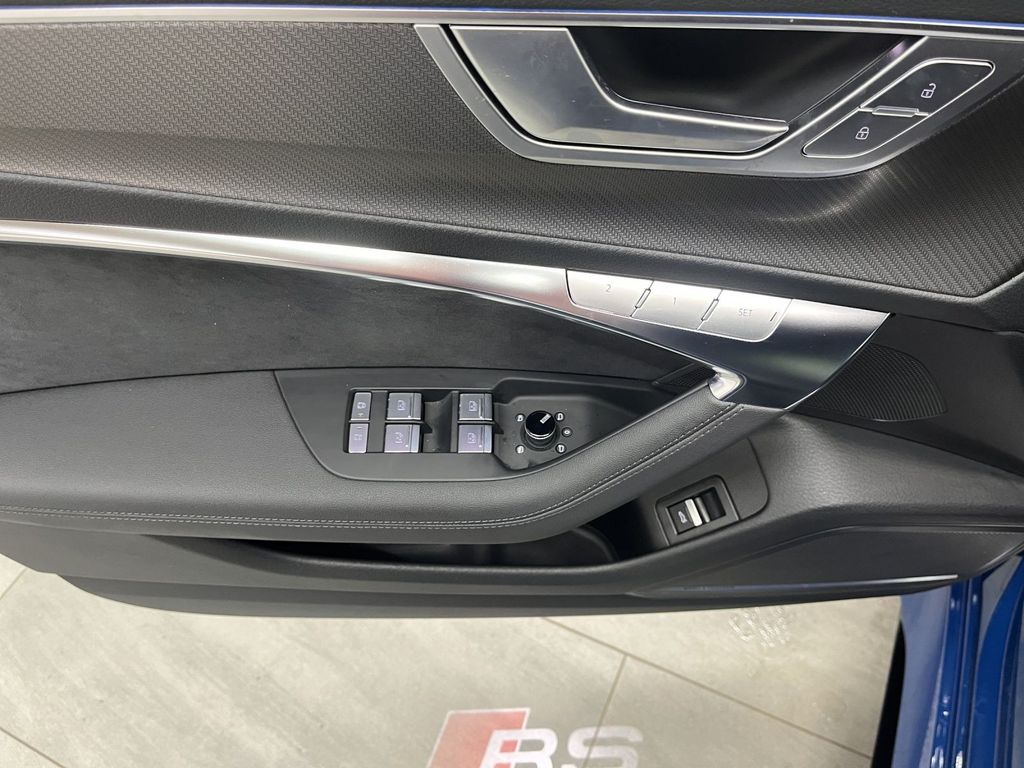 Audi RS6 2025
