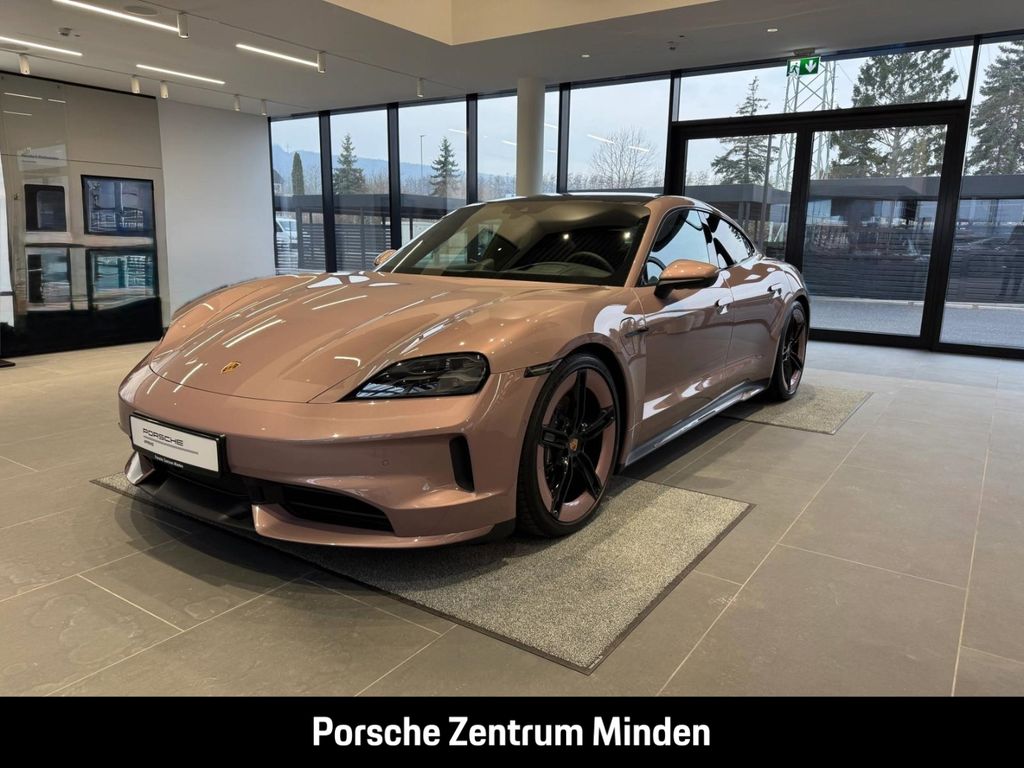 Porsche Taycan 2024