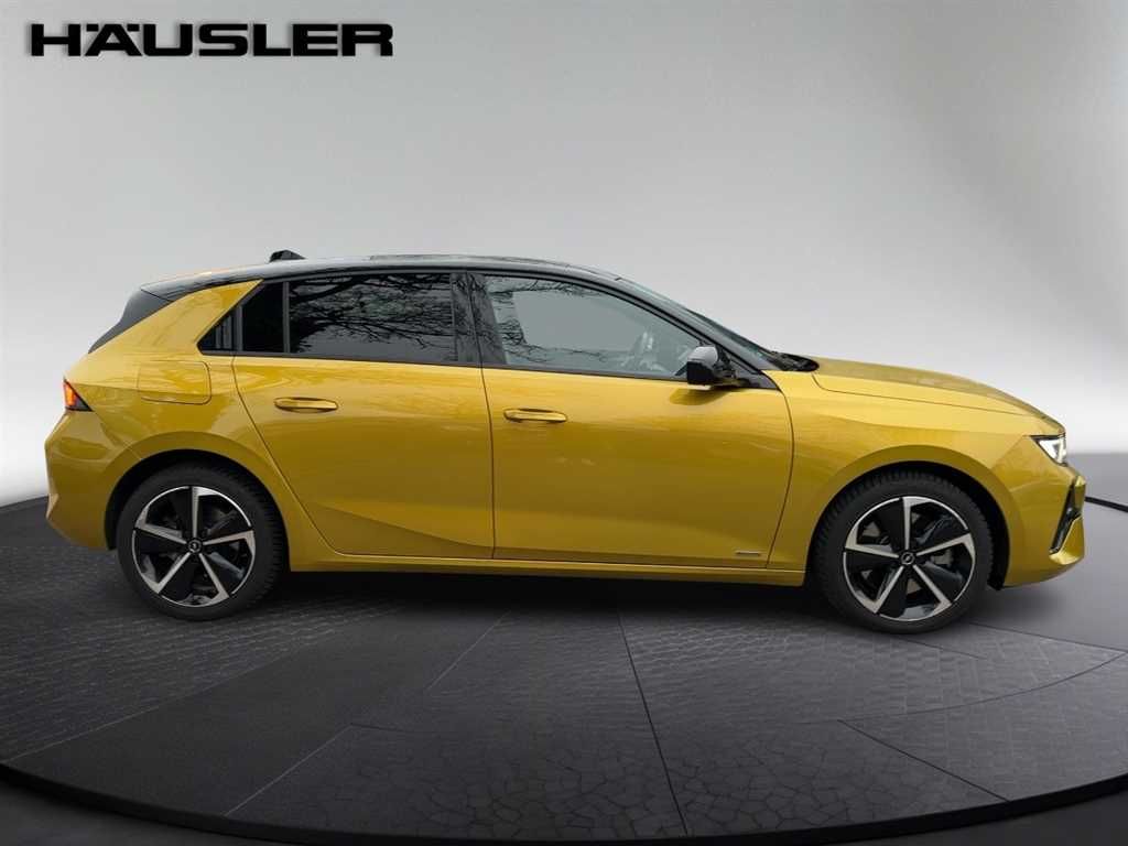 Opel Astra 2022