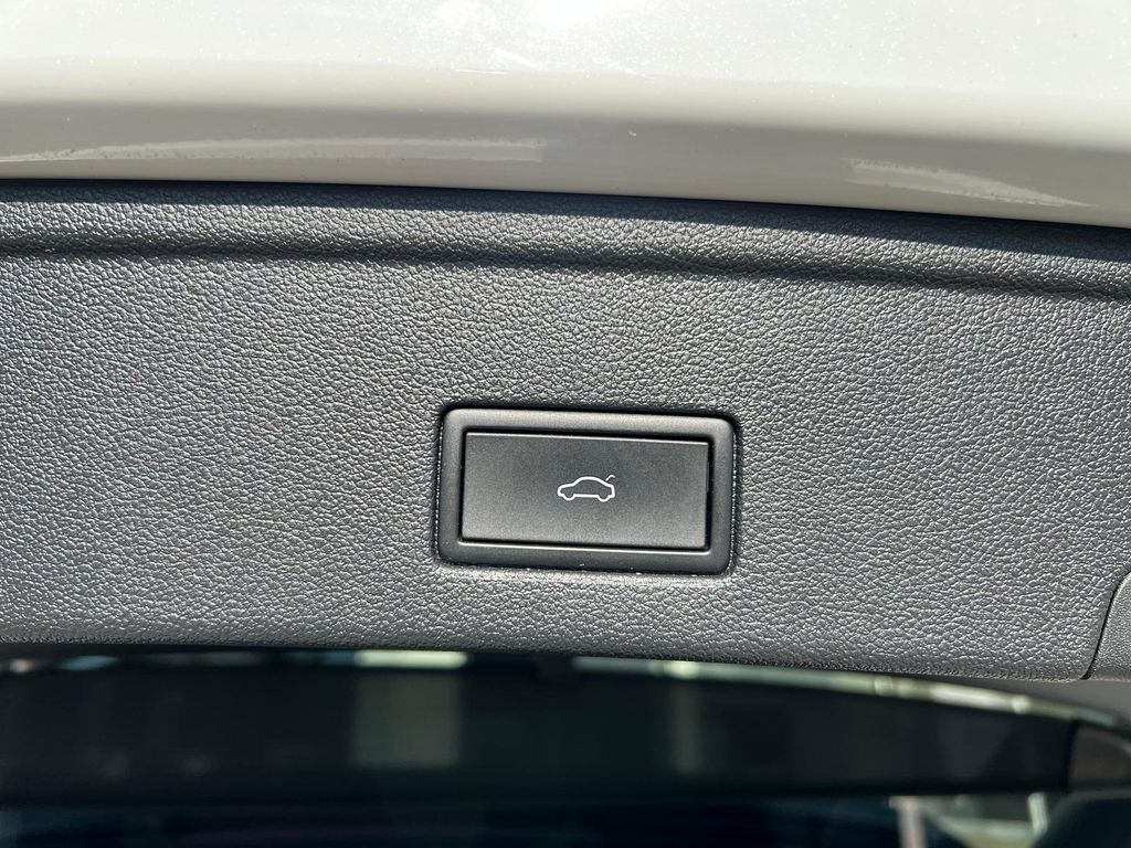 Volkswagen Touareg 2021