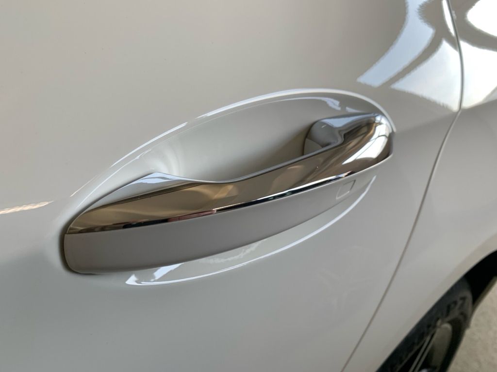 Mercedes-Benz E 300 2022