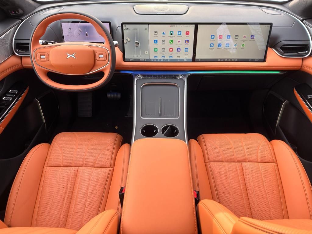 XPENG G9