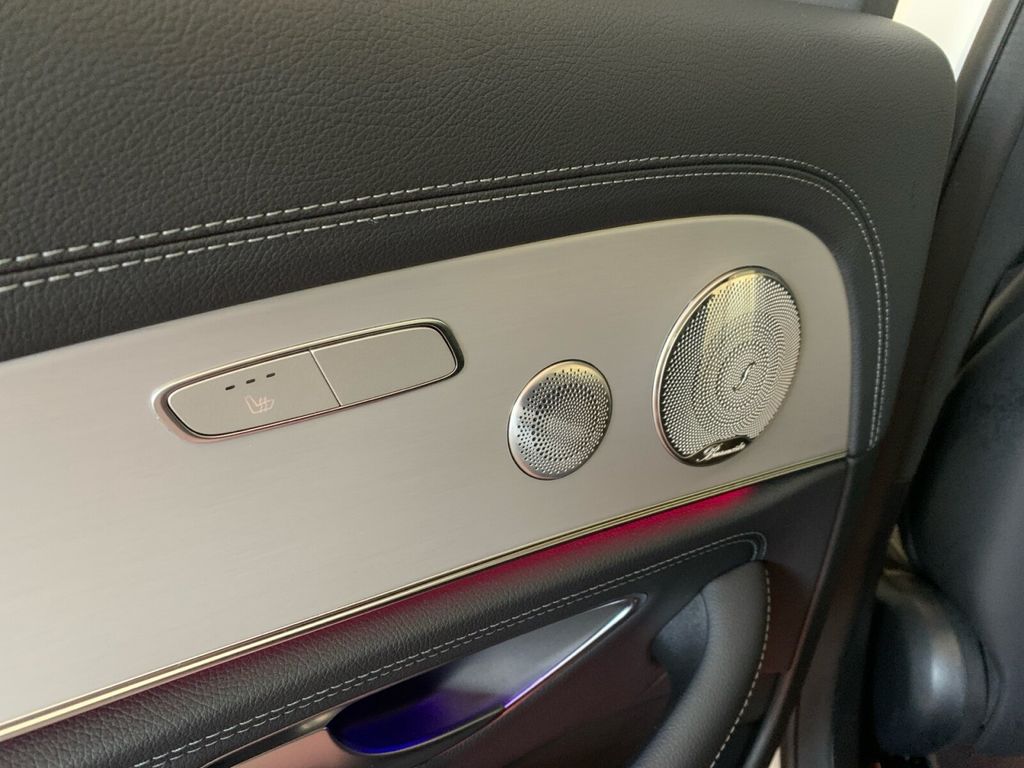 Mercedes-Benz E 300 2022