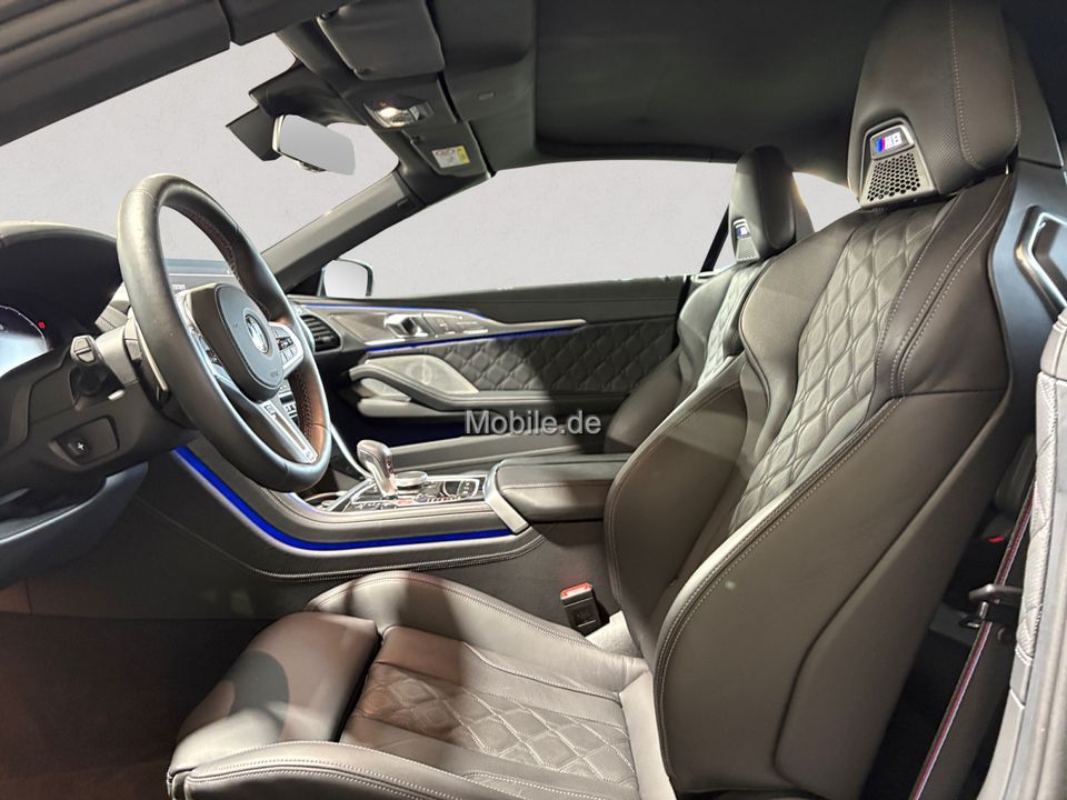 BMW M8 2025
