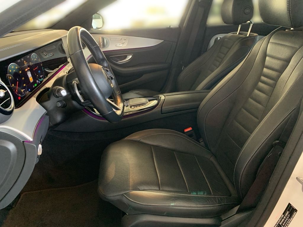 Mercedes-Benz E 300 2022