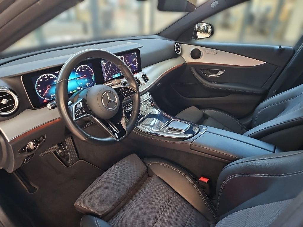 Mercedes-Benz E 300 2022