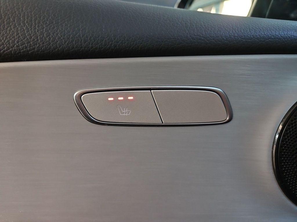 Mercedes-Benz E 300 2022
