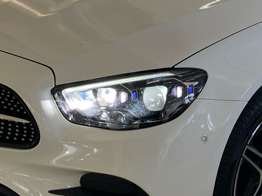 Mercedes-Benz E 300 2022