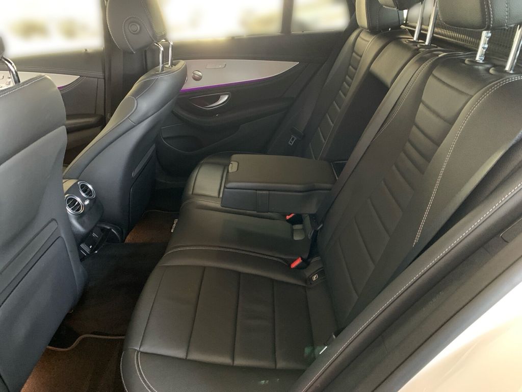 Mercedes-Benz E 300 2022