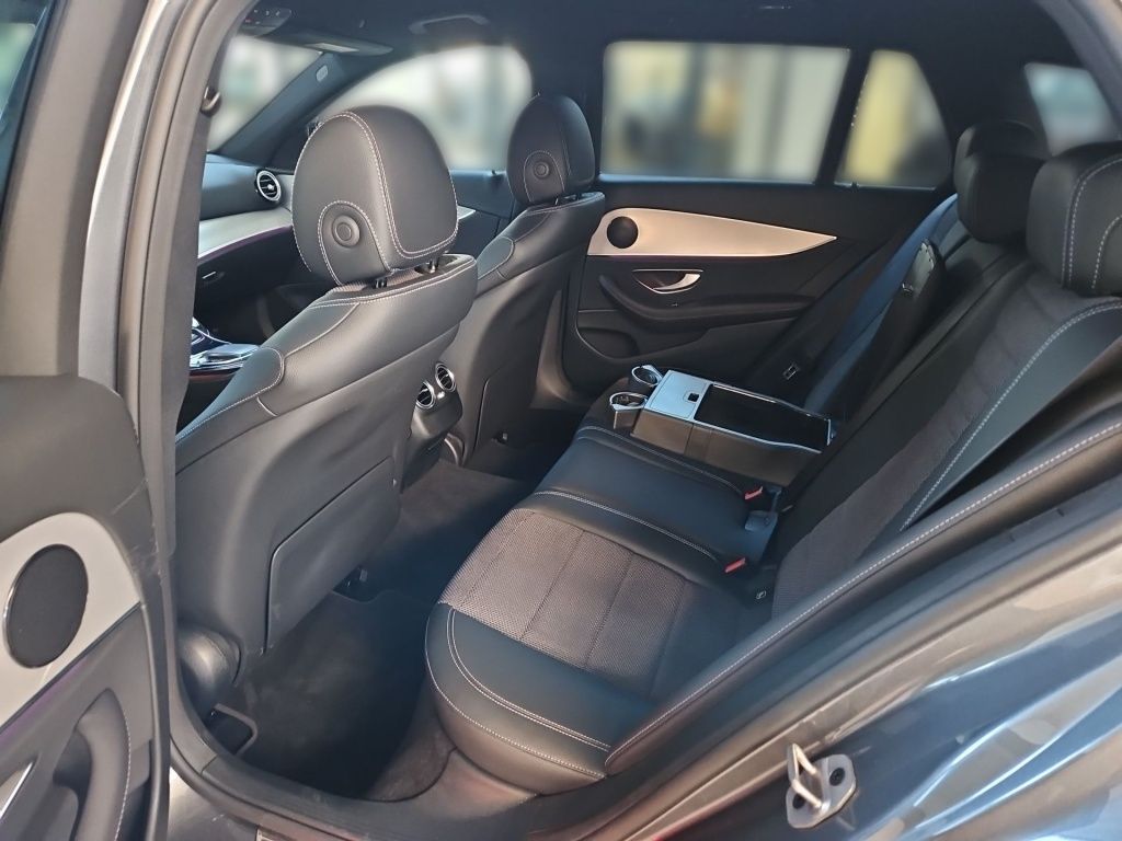 Mercedes-Benz E 300 2022