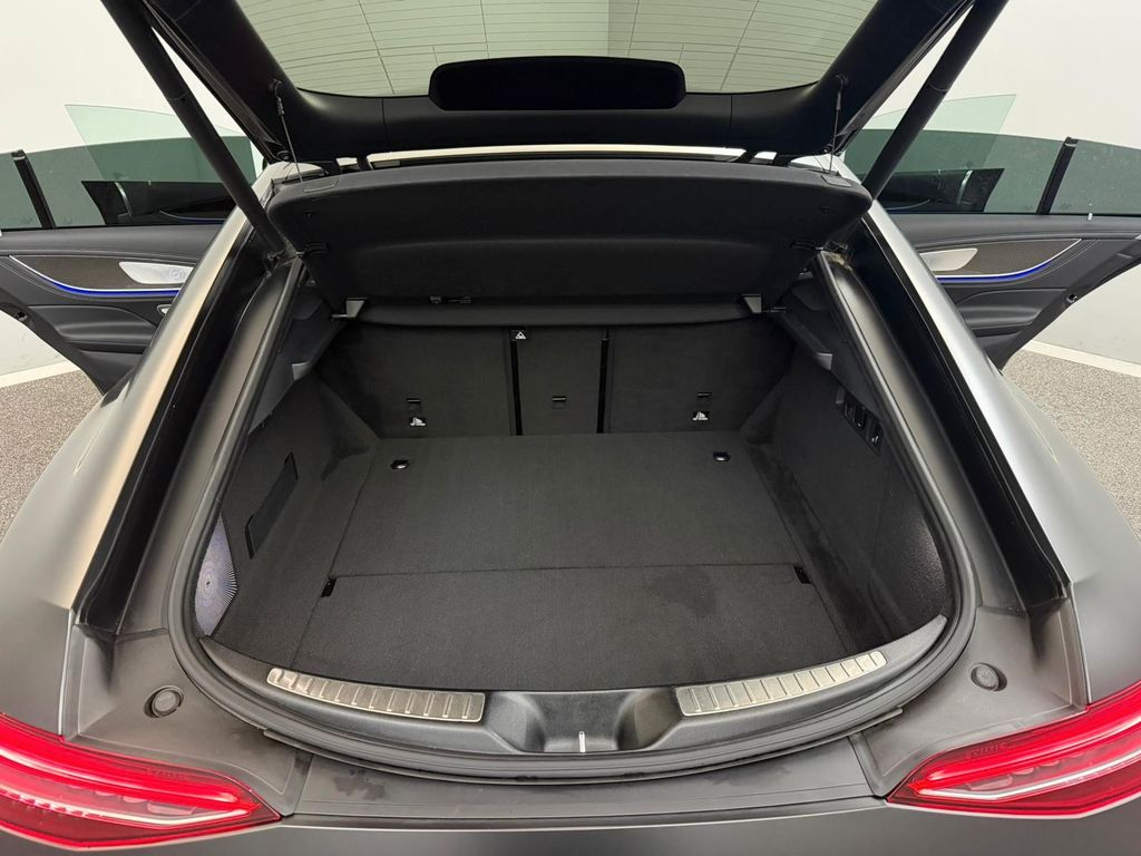 Mercedes-Benz AMG GT 2022