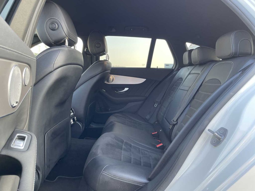 Mercedes-Benz C 300 2020