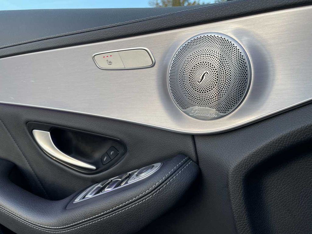 Mercedes-Benz C 300 2020