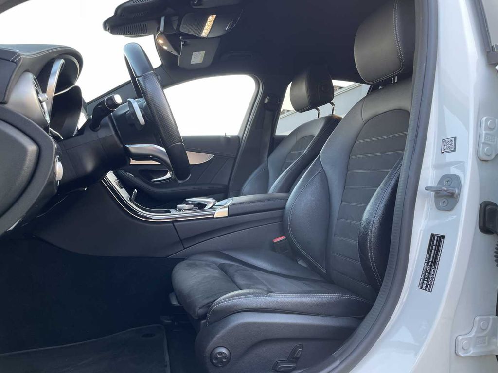 Mercedes-Benz C 300 2020