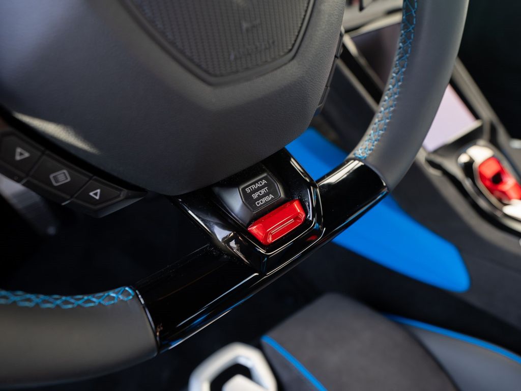 Lamborghini Huracán 2025